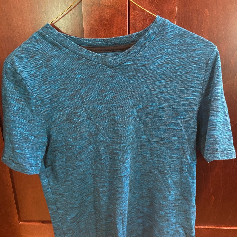 Hawks short sleeve shirt